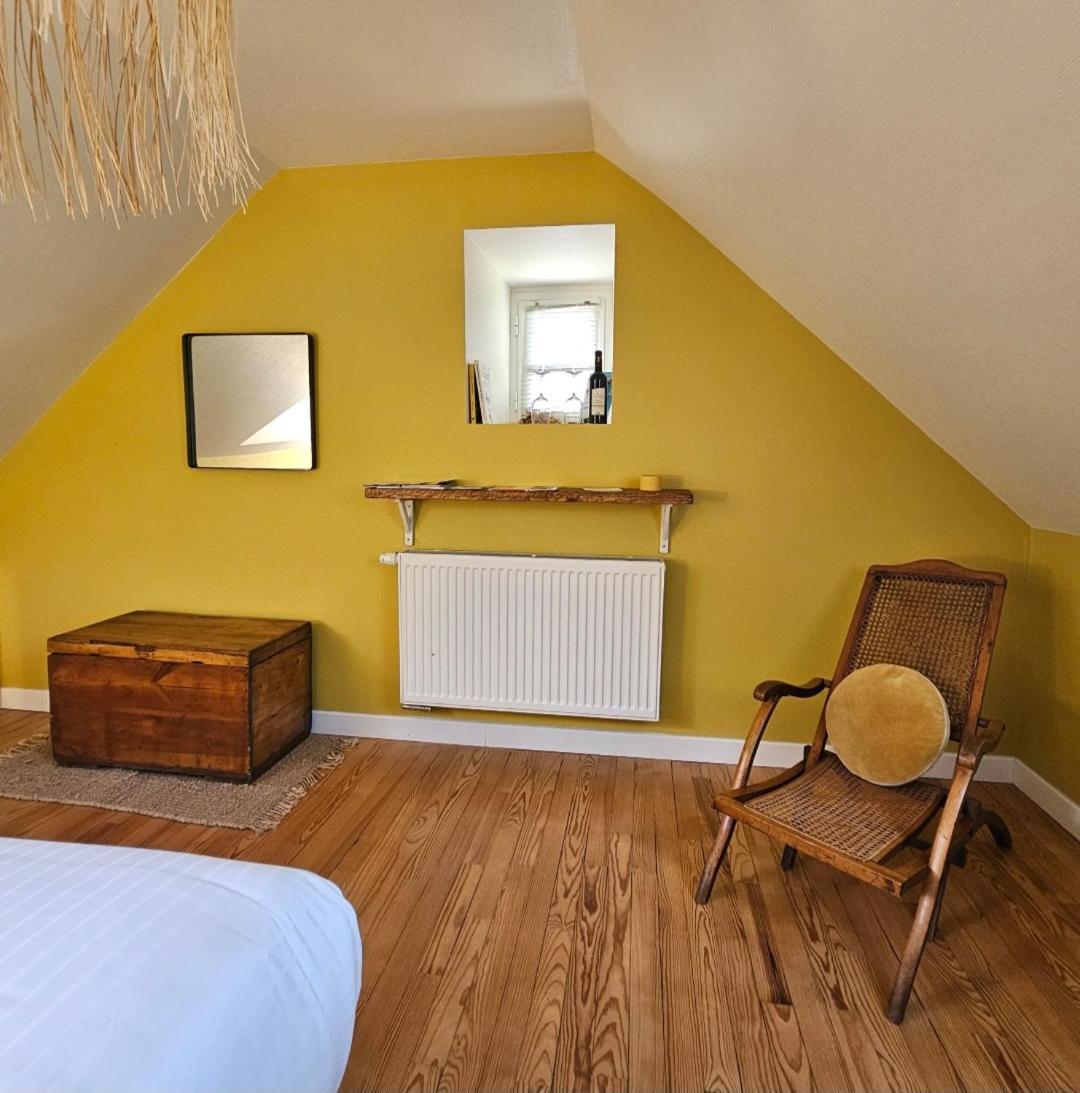 Domaine des Pousses, Chambres d'hôtes au coeur d'un village de campagne Droue-sur-Drouette Quarto foto